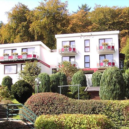 Hotelpension Schroeder วิลลิงเงิน ภายนอก รูปภาพ