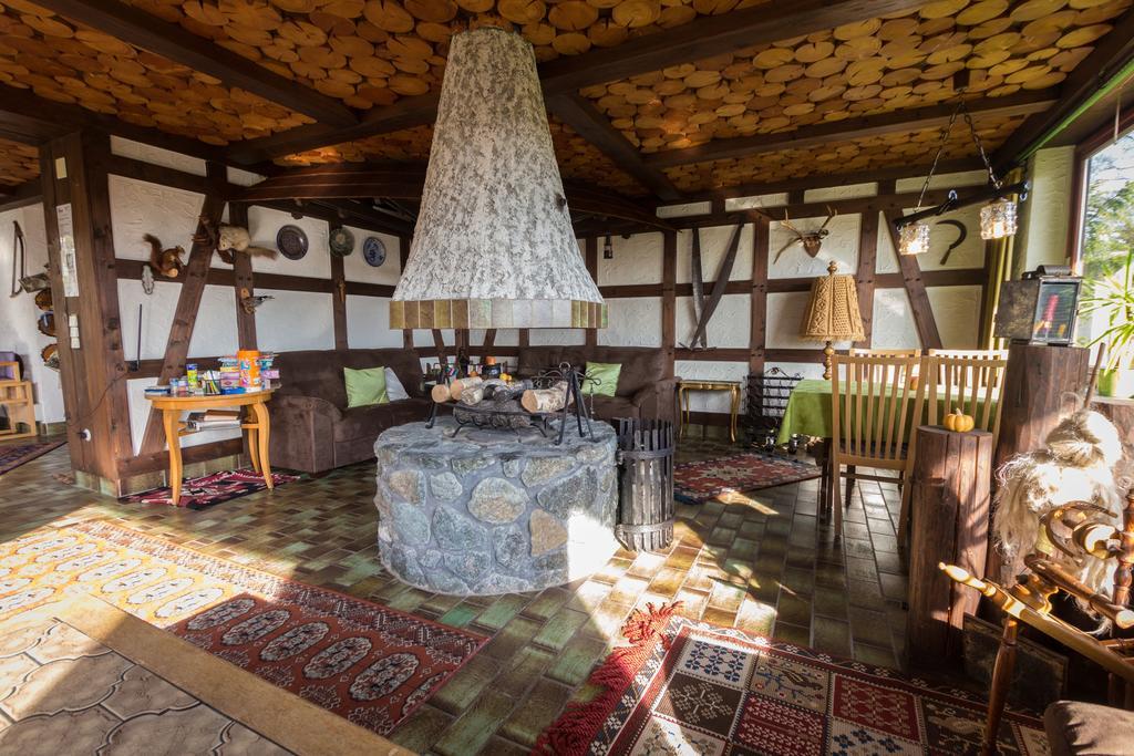 Hotelpension Schroeder วิลลิงเงิน ภายนอก รูปภาพ
